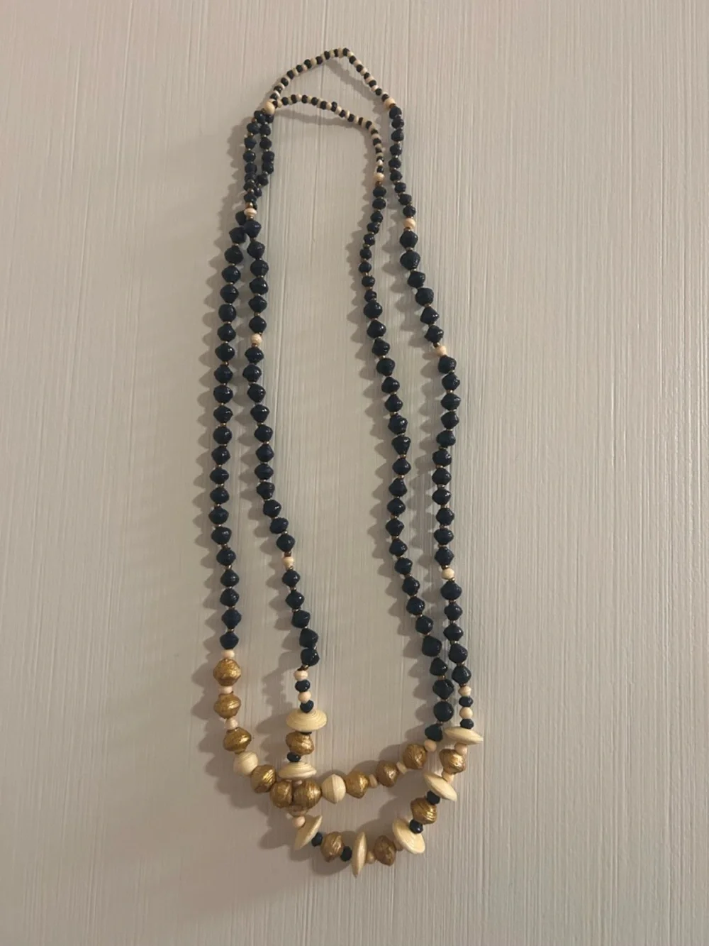 🐚📿💙Noonday Collection Handmade Navy & Gold Layered Beaded Necklace💙📿🐚